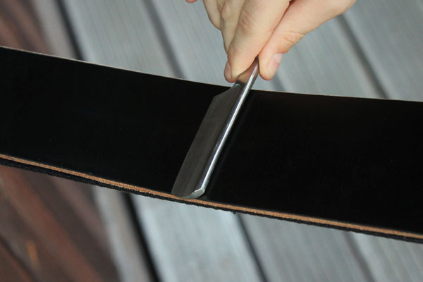 straight razor stropping
