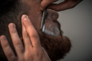 How to shave with a straight razor